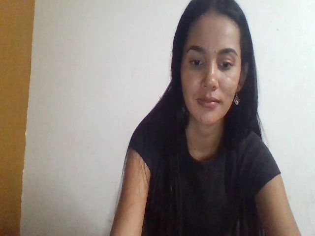 Live sex webcam photo for Candy_2019 #268947617