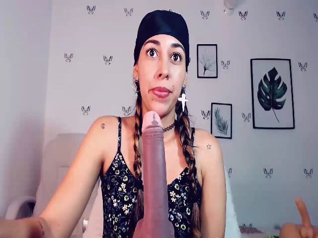 Live sex webcam photo for Tamy_bennett #268955282