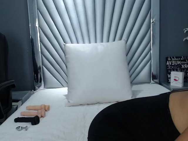 Live sex webcam photo for Megalyn #268956297