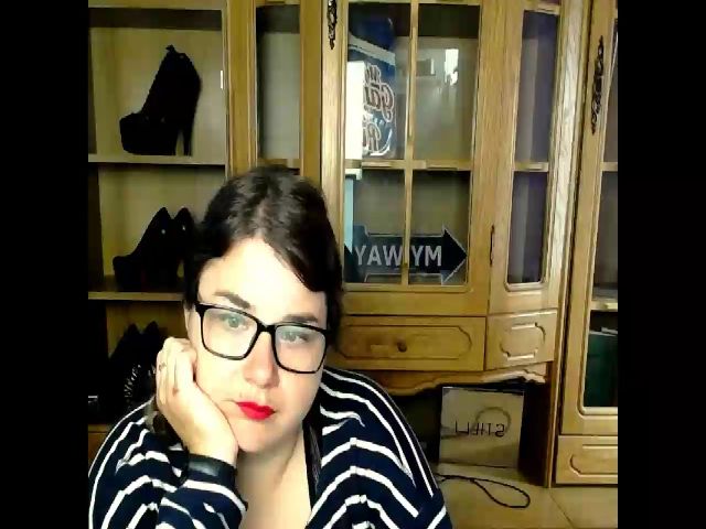 Live sex webcam photo for MonLais #268956609