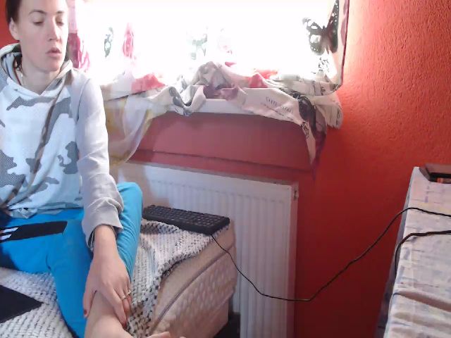 Live sex webcam photo for HOT_JULLYXXX #268954375