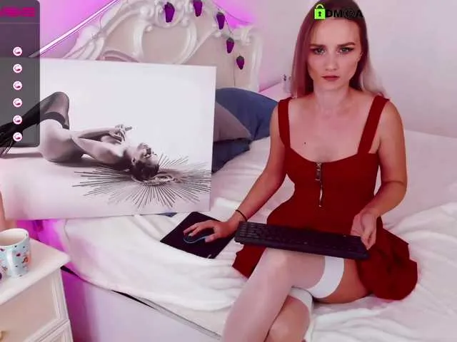 Live sex webcam photo for Ornella-love #268950841