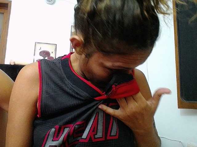 Live sex webcam photo for couplesgame2 #268956524