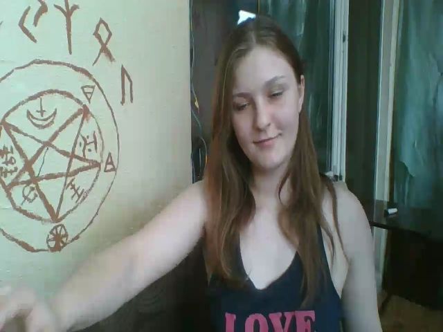 Live sex webcam photo for Marguerite_1_ #268956145