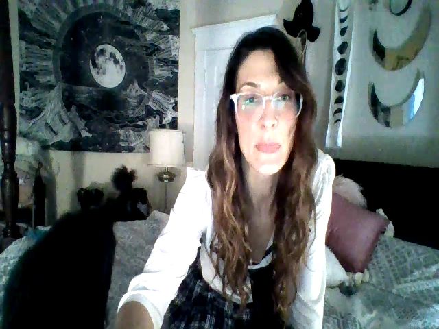 Live sex webcam photo for RumiBastet #268958238