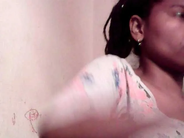 Live sex webcam photo for AfricasJewel #268951644