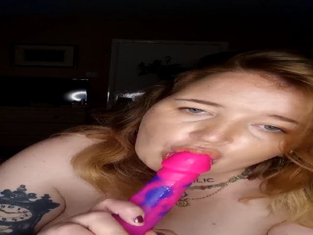 Live sex webcam photo for Rosie_Watts #268948616