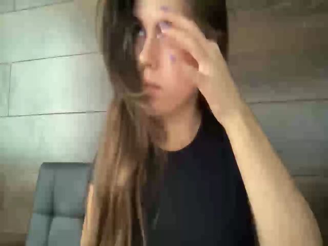 Live sex webcam photo for Sweet6bunny #268957015