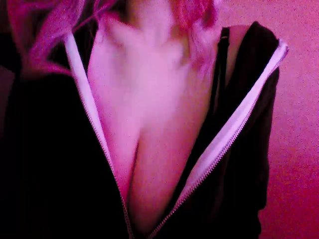 Live sex webcam photo for ms_purple #268963579