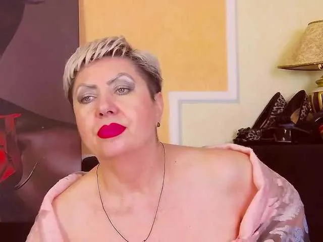 Live sex webcam photo for PoshLadyx #268972382