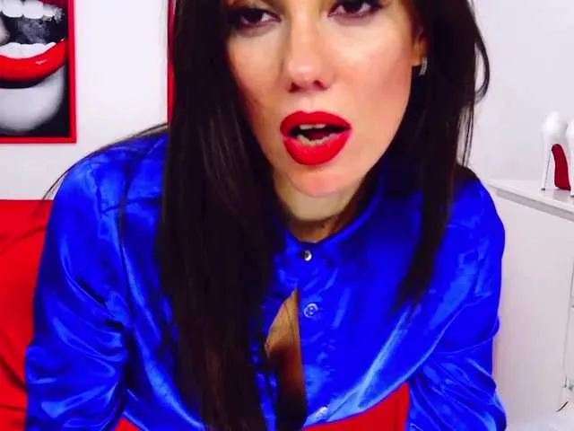Live sex webcam photo for MsNinaGoddess #268981897