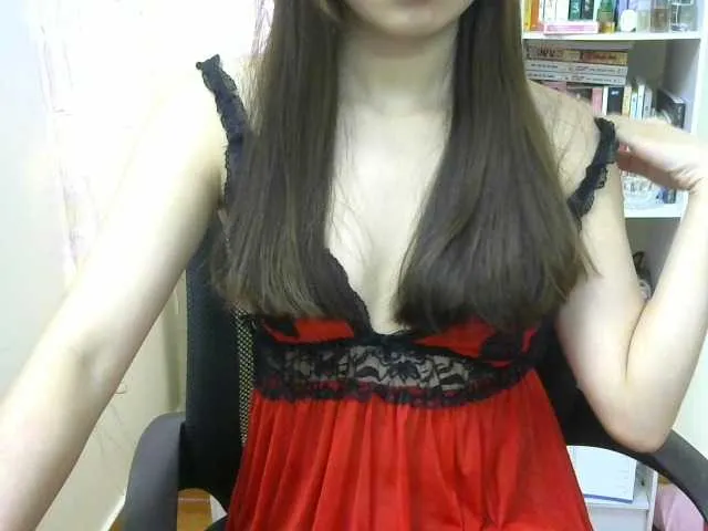 Live sex webcam photo for PussyMaya1 #268977107