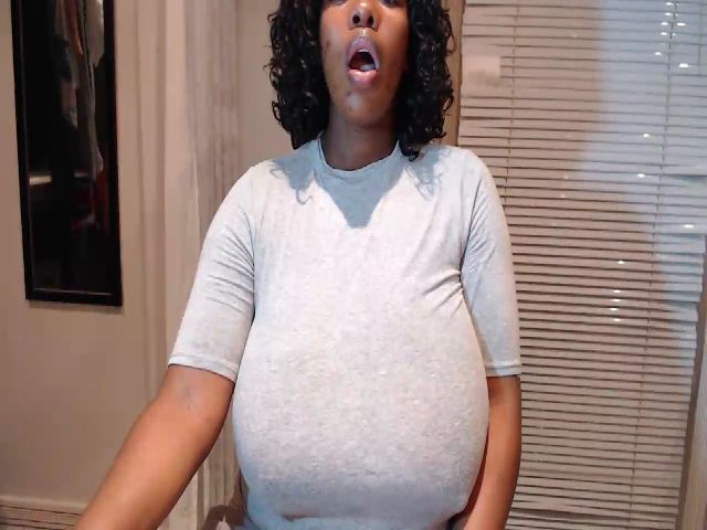 Live sex webcam photo for Africanbusty #268985132