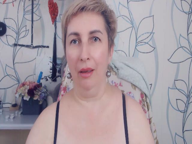 Live sex webcam photo for DepravedMadam #268974383