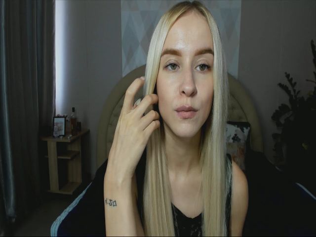 Live sex webcam photo for Tery_Hether #268973792