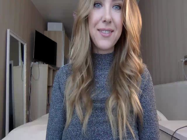 Live sex webcam photo for SharonFlower #268979035