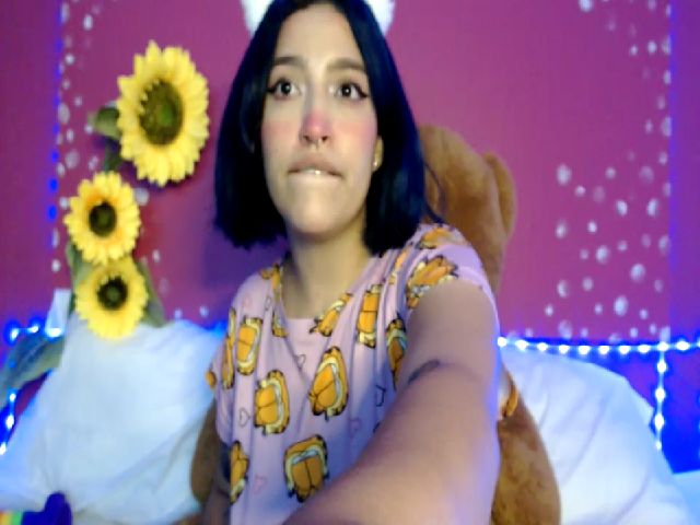 Live sex webcam photo for Saori_salvat #268981343