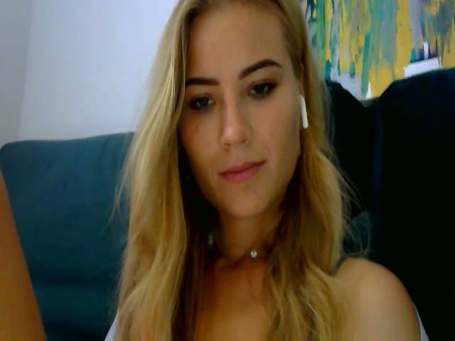 Live sex webcam photo for bridetobe #268971822