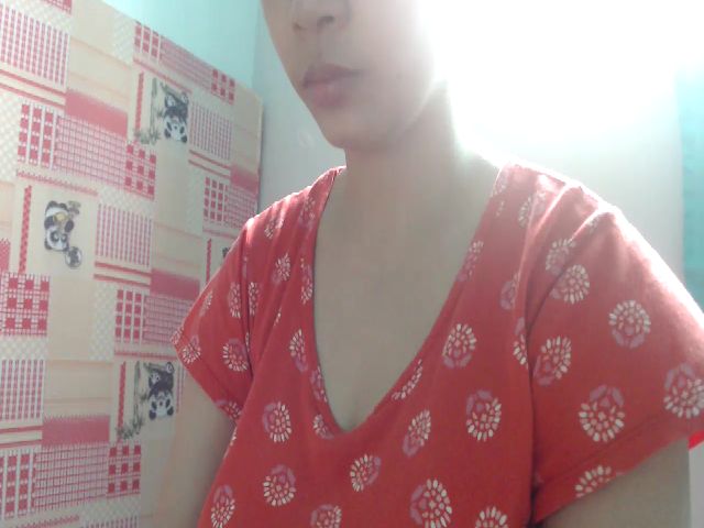 Live sex webcam photo for HotpukiLuver #268970082