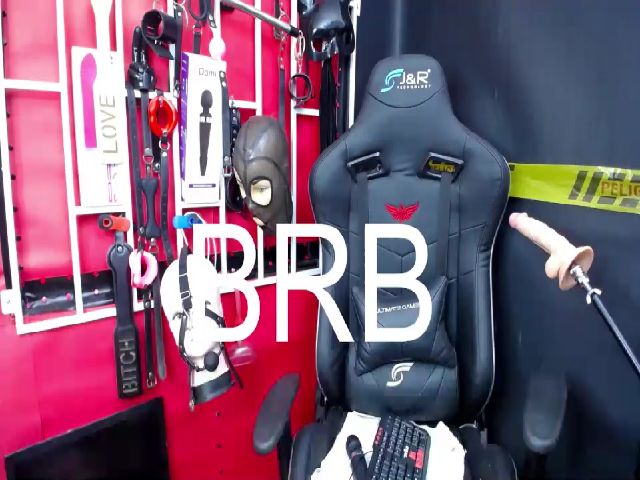 Live sex webcam photo for Rubi_slave #268971514