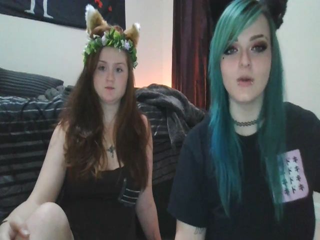 Live sex webcam photo for FloraSky #268968996