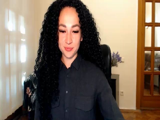 Live sex webcam photo for Space_Girly #268972346