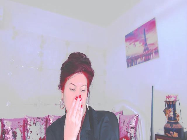 Live sex webcam photo for Deluxek #268977872