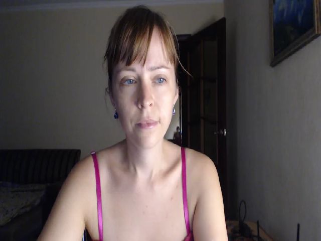 Live sex webcam photo for SmallUniverse #268974548
