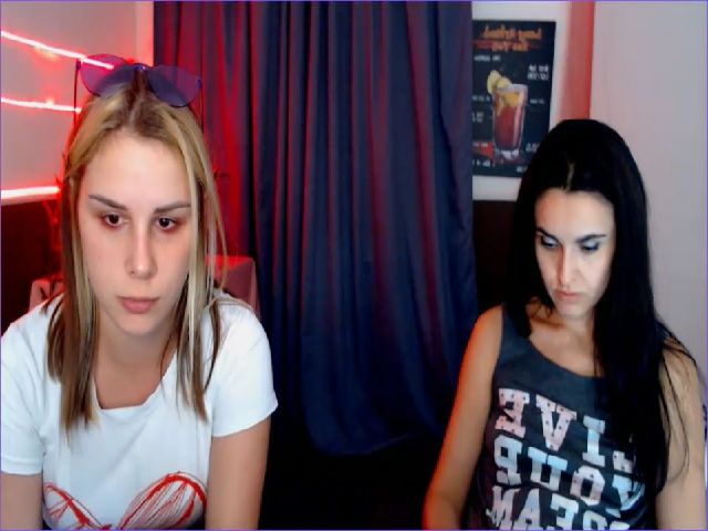 Live sex webcam photo for PolliMilk #268975252