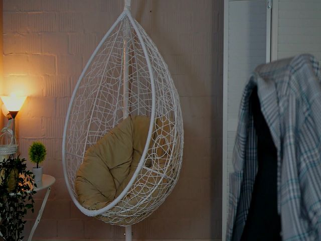 Live sex webcam photo for GloriaElmers #268978955