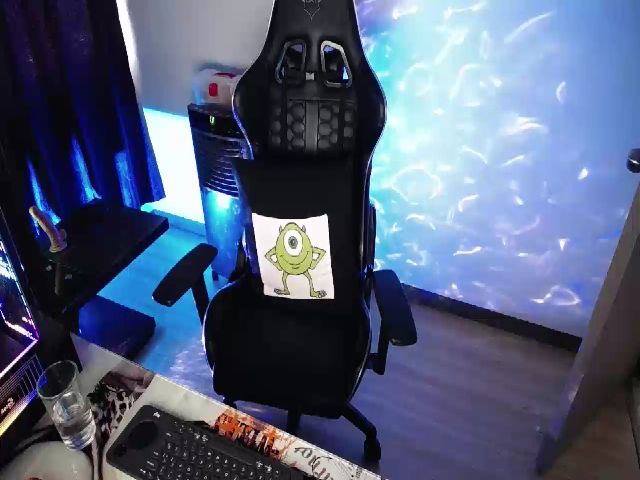 Live sex webcam photo for BiancaMiller #268976048