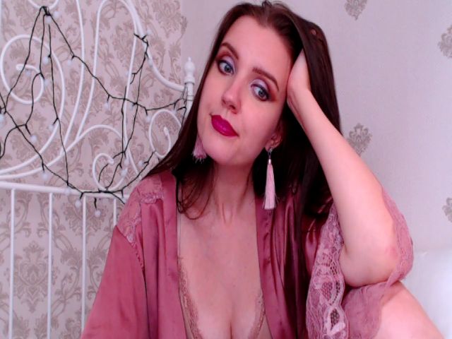 Live sex webcam photo for DanesCarla #268984545