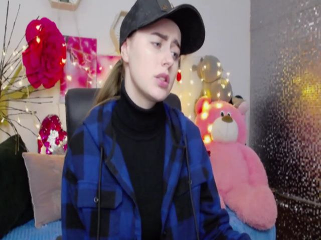 Live sex webcam photo for Corey_Allen #268973933