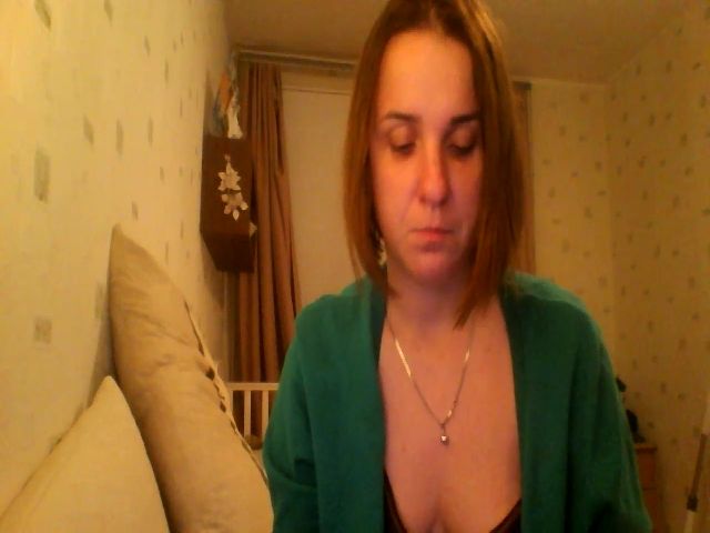 Live sex webcam photo for JuliaMenshova #268984332