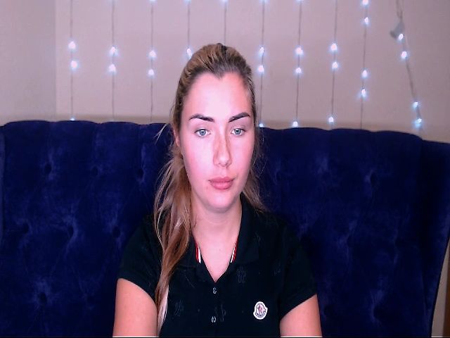 Live sex webcam photo for TrishKlein #268980045