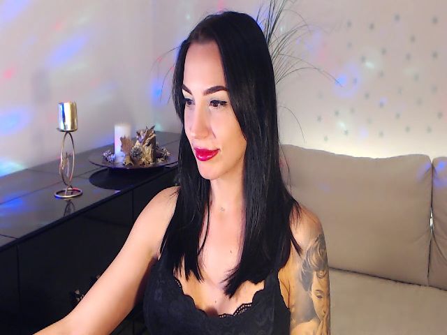 Live sex webcam photo for RubinRosey #268980298