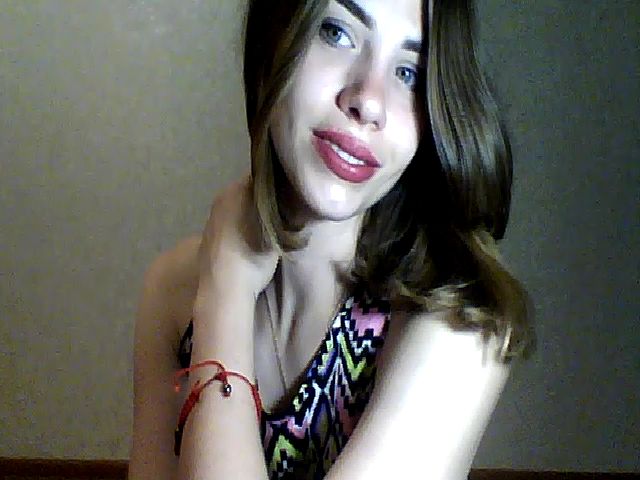 Live sex webcam photo for Linda_2S #268984562