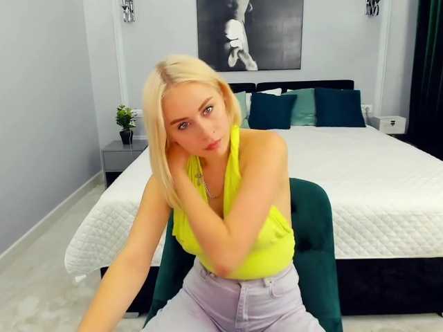 Live sex webcam photo for VarvaraDream #268967435