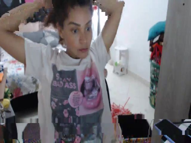 Live sex webcam photo for Shayna_cute #268971144