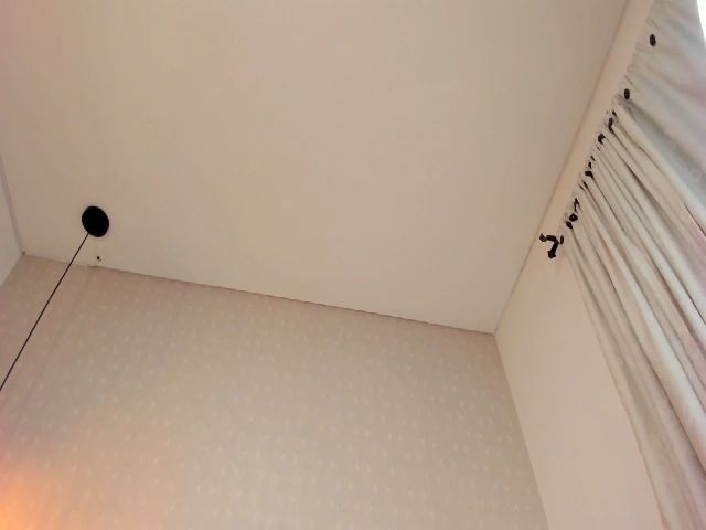 Live sex webcam photo for Kimberly69_ #268974197