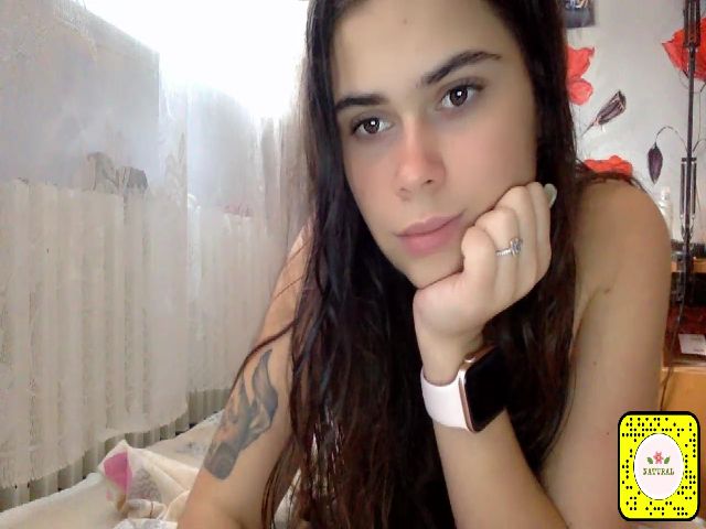 Live sex webcam photo for ShyGirl73 #268974054
