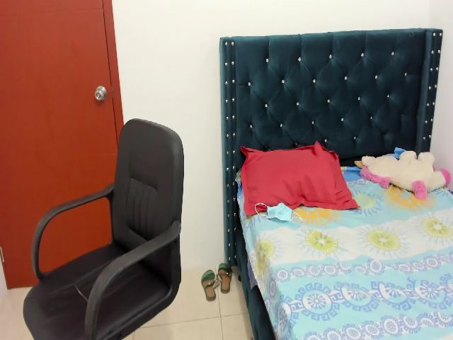 Live sex webcam photo for BiancadeLima #268981243