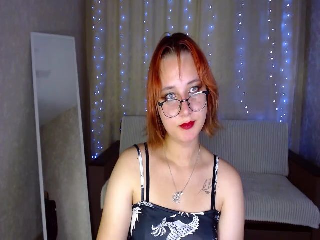 Live sex webcam photo for Star_Laura #268985814