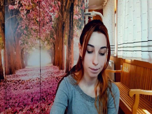 Live sex webcam photo for Viviket #268975258