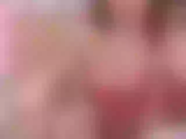 Live sex webcam photo for Red-hot-lips #268993807