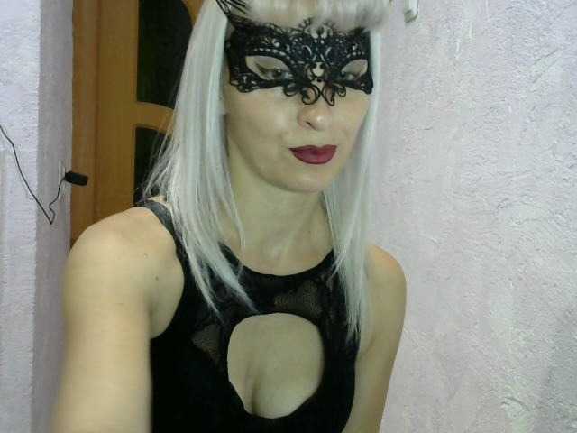 Live sex webcam photo for Sheila1945 #268998430