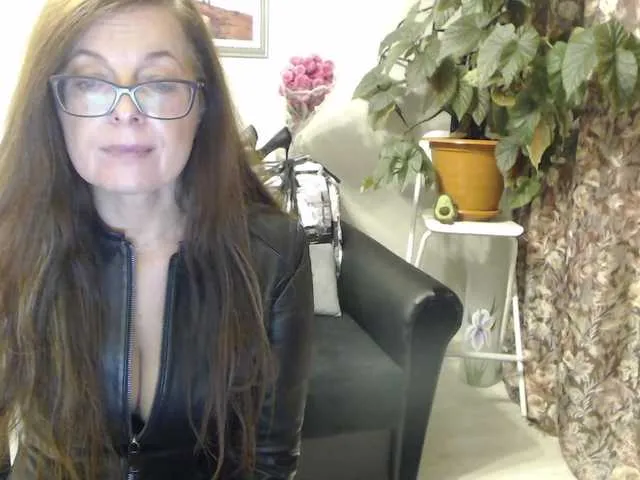 Live sex webcam photo for HelenBerg #269003214