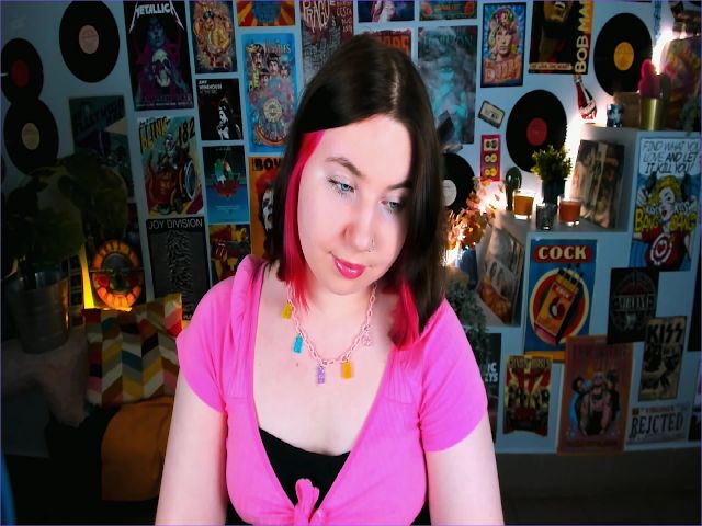 Live sex webcam photo for DafnaRey #268995600