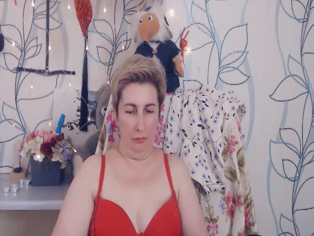 Live sex webcam photo for DepravedMadam #268994759