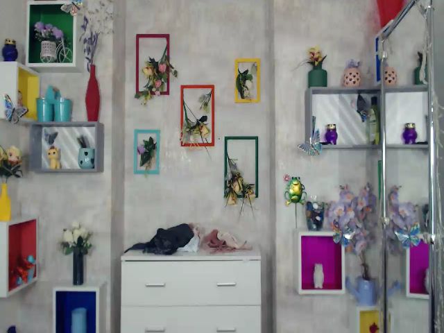 Live sex webcam photo for Greybunny #269002274